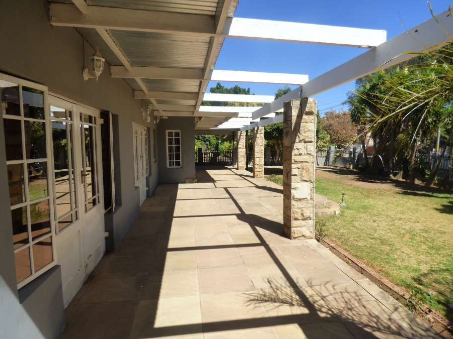 4 Bedroom Property for Sale in Darling Western Cape